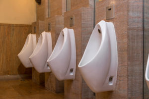 Urin schäumt auf Toilette