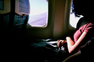 Flugangst überwinden – Selbsthilfe oder professionelle Therapie?