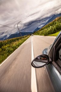 Schwindel beim Autofahren – welche Symptome gibt es und was hilft?